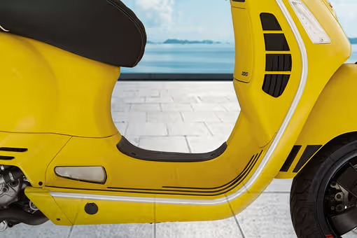2025 Vespa GTS Supersport 300